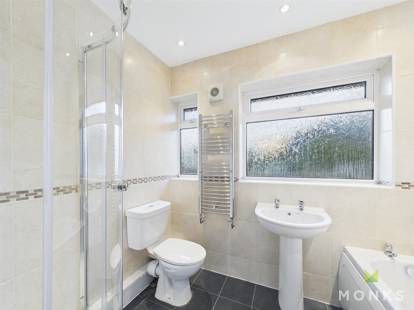 90 Mytton Oak Road, Shrewsbury, SY3 8XD To Let